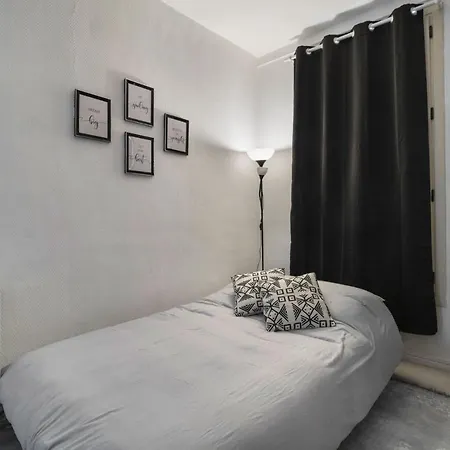 Studio Lumineux Proche Du Chateau Appartement