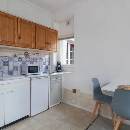 Appartement Studio Lumineux Proche Du Chateau Versailles